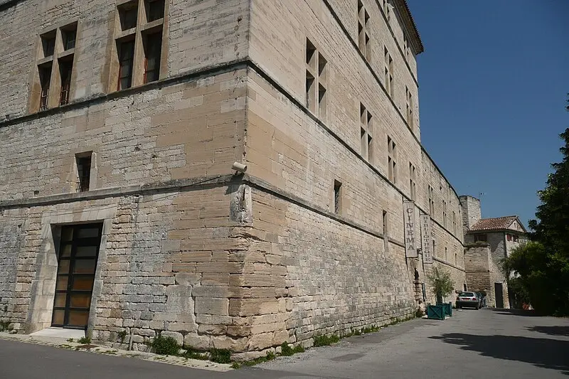 Foto di Castello - Vi..Cult... - © Creative Commons (https://creativecommons.org/licenses/by-sa/4.0/deed.fr)