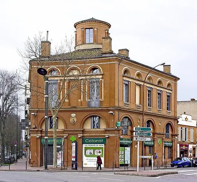Picture of Building - Didier Descouens - © Creative Commons (https://creativecommons.org/licenses/by-sa/4.0/deed.fr)
