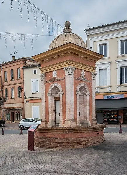 Foto von Brunnen - Krzysztof Golik - © Creative Commons (https://creativecommons.org/licenses/by-sa/4.0/deed.fr)