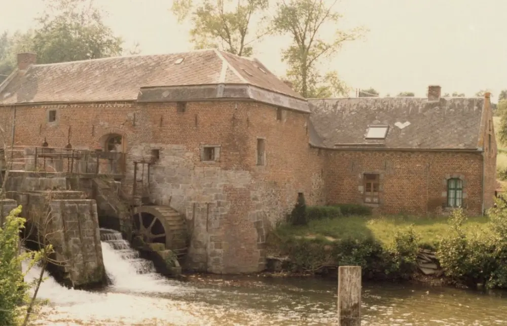 Foto di Moulin de la Vallée - POP Plateforme Ouverte du Patrimoine / Base Mérimée - © Ministère de la Culture (France), Médiathèque du patrimoine et de la photographie, Tous droits réservés 
