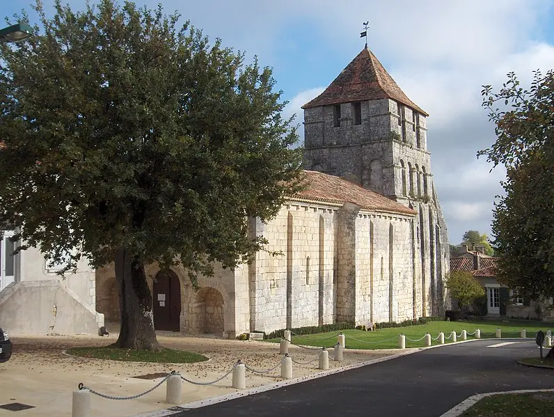 Foto von Saint-Jean-Baptiste-Kirche - 2Passage - © Creative Commons (https://creativecommons.org/licenses/by-sa/4.0/deed.fr)