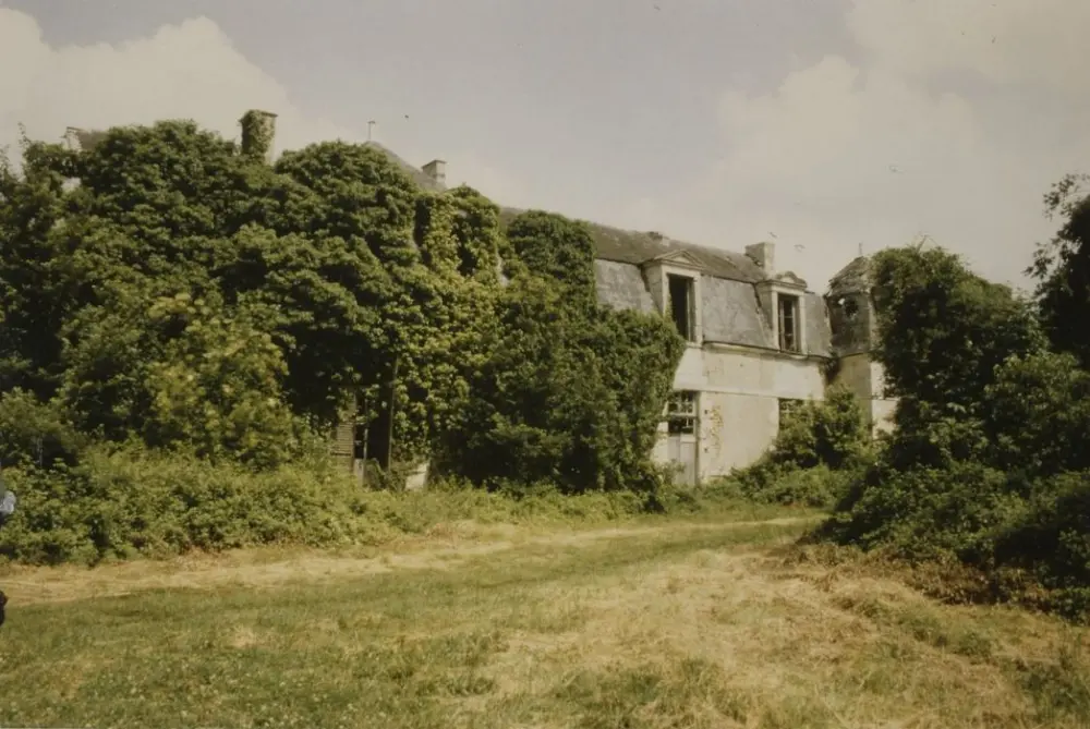 Picture of Lubressay castle - POP Plateforme Ouverte du Patrimoine / Base Mérimée - © Ministère de la Culture (France), Médiathèque du patrimoine et de la photographie, tous droits réservés