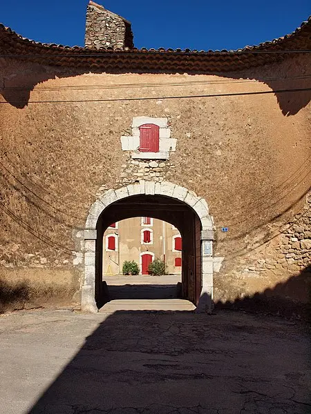 Foto di Castello - François GOGLINS - © Creative Commons (https://creativecommons.org/licenses/by-sa/4.0/deed.fr)
