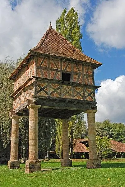 Foto de Moulin Grand Moulin Pigeonnier - Jlpigache - © Creative Commons (https://creativecommons.org/licenses/by-sa/4.0/deed.fr)