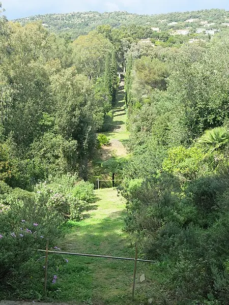 Picture of Domaine du Rayol - Tangopaso - © Creative Commons (https://creativecommons.org/licenses/by-sa/4.0/deed.fr)
