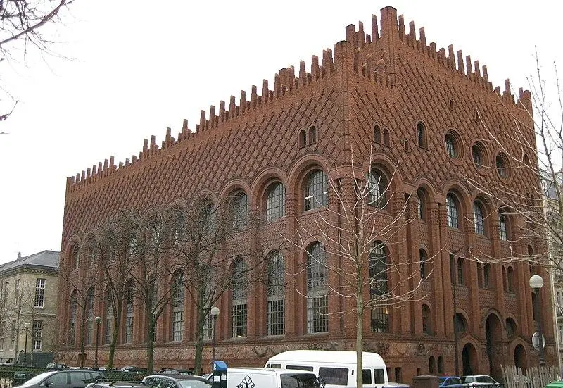 Foto von Institut für Kunst und Archäologie - Marc Baronnet - © Creative Commons (https://creativecommons.org/licenses/by-sa/4.0/deed.fr)