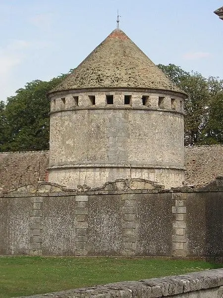 Foto di Castello Mesnil-Voisin - Auteur inconnu - © Creative Commons (https://creativecommons.org/licenses/by-sa/4.0/deed.fr)