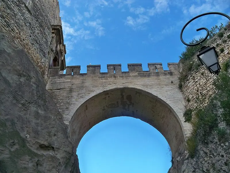 Foto von Schloss - Marianne Casamance - © Creative Commons (https://creativecommons.org/licenses/by-sa/4.0/deed.fr)