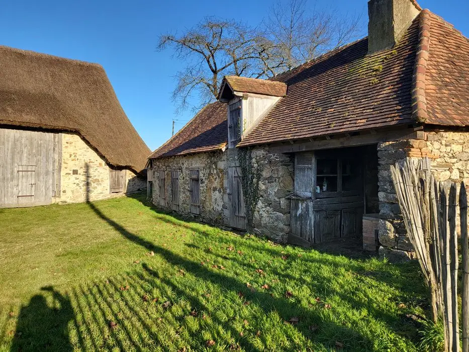 Foto di Set rurale del fiume (o Ribière) - POP Plateforme Ouverte du Patrimoine / Base Mérimée - © Ministère de la Culture (France), Conservation des antiquités et des objets de Corrèze – Tous droits réservés 