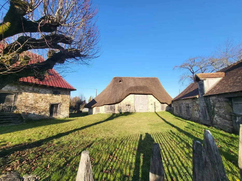 Foto di Set rurale del fiume (o Ribière) - POP Plateforme Ouverte du Patrimoine / Base Mérimée - © Ministère de la Culture (France), Conservation des antiquités et des objets de Corrèze – Tous droits réservés 