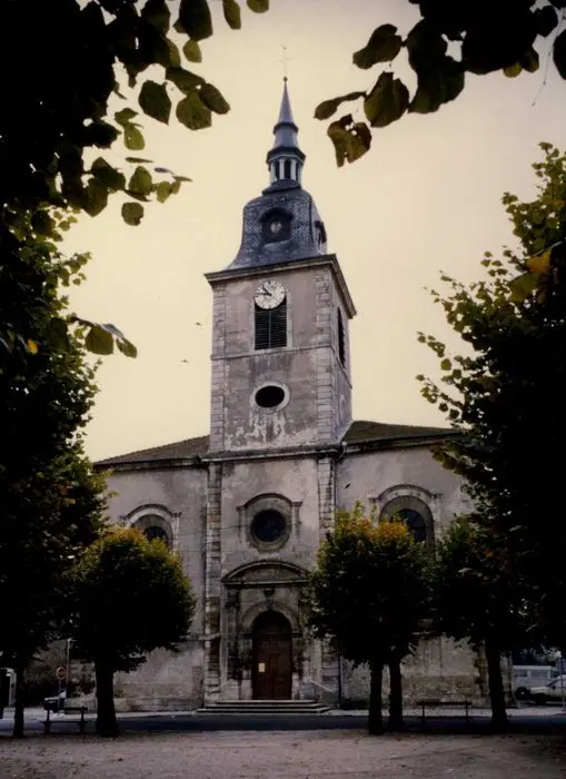 Foto di Chiesa di Saint-Pierre - POP Plateforme Ouverte du Patrimoine / Base Mérimée - © Ministère de la Culture (France), Médiathèque du patrimoine et de la photographie, tous droits réservés