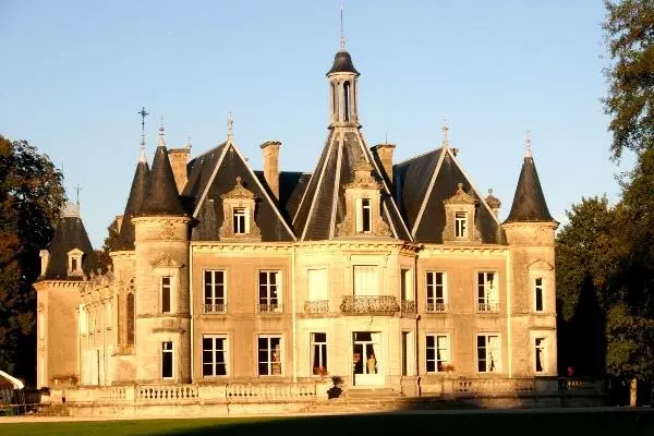 Foto von Schloss - Beideler René - © Creative Commons (https://creativecommons.org/licenses/by-sa/4.0/deed.fr)