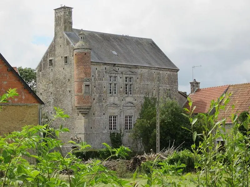 Foto de Manor dice el patio - Xfigpower - © Creative Commons (https://creativecommons.org/licenses/by-sa/4.0/deed.fr)