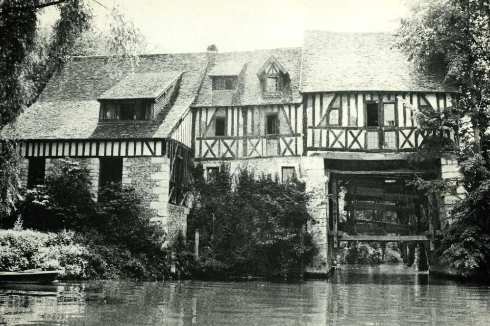 Foto di Moulin d'Andé - POP Plateforme Ouverte du Patrimoine / Base Mérimée - © Ministère de la Culture (France), Médiathèque du patrimoine et de la photographie, tous droits réservés