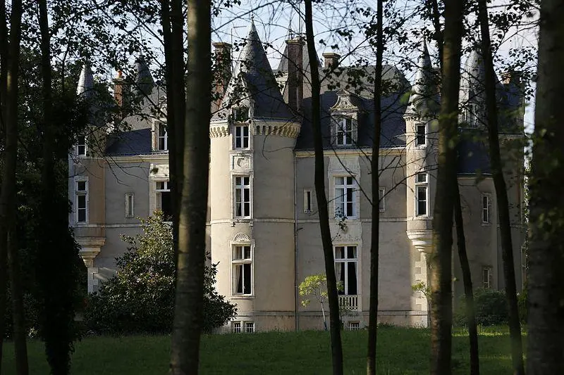 Picture of Wood logis - Pymouss - © Creative Commons (https://creativecommons.org/licenses/by-sa/4.0/deed.fr)