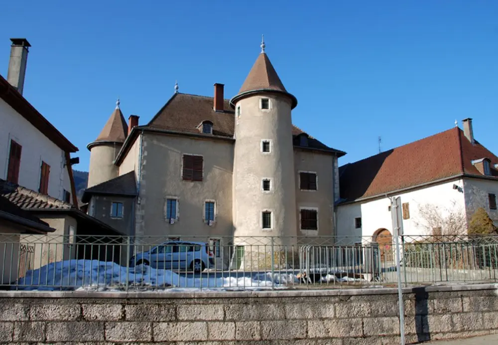 Foto de Castillo de Vesancy - POP Plateforme Ouverte du Patrimoine / Base Mérimée - © Ministère de la Culture (France), Direction Régionale des Affaires Culturelles d'Auvergne-Rhône-Alpes – Tous droits réservés 