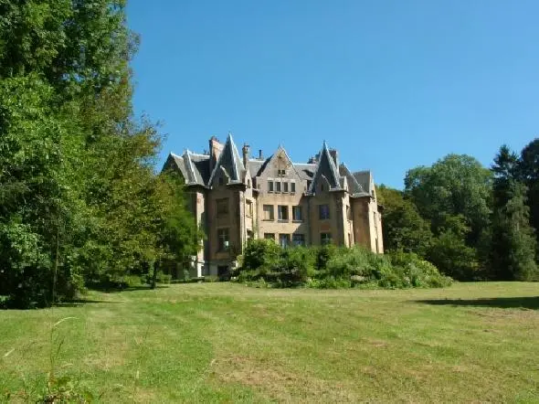 Foto von Château des Ketten - Jeanhugues - © Creative Commons (https://creativecommons.org/licenses/by-sa/4.0/deed.fr)