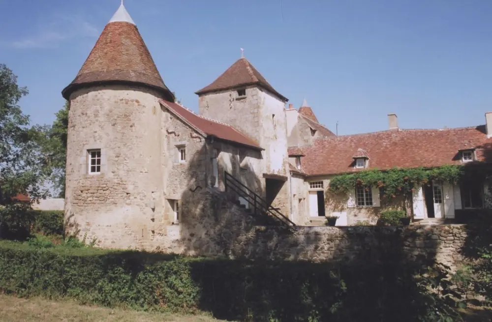 Photo de Château de la Viveyre - POP Plateforme Ouverte du Patrimoine / Base Mérimée - © Ministère de la Culture (France), Médiathèque du patrimoine et de la photographie, tous droits réservés