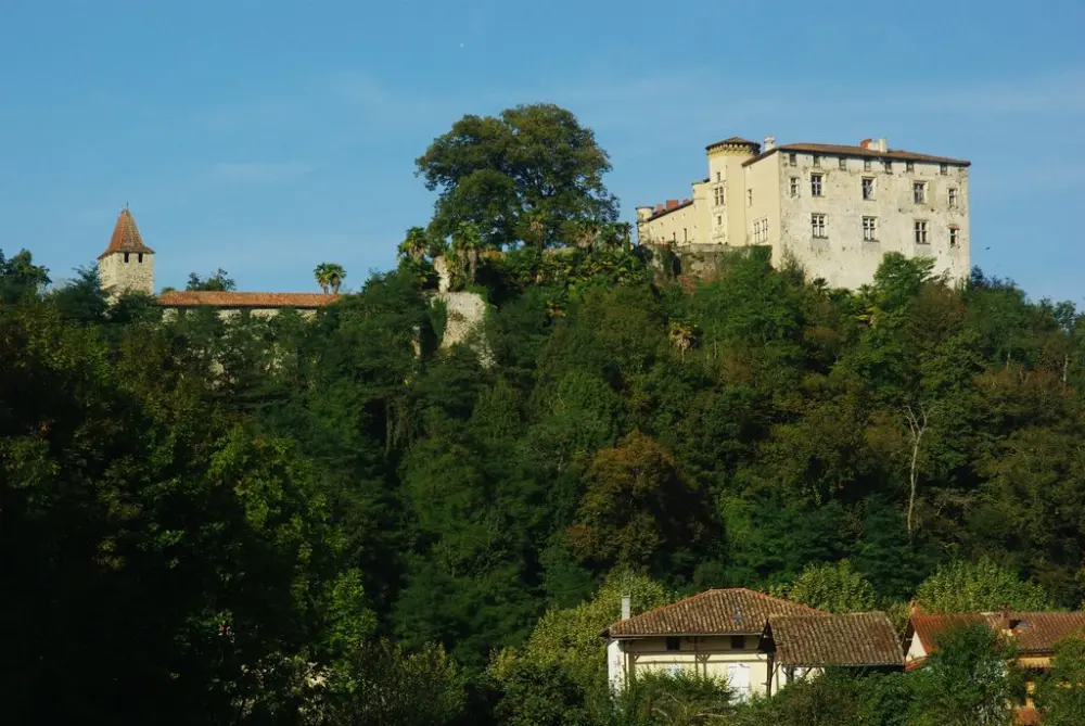 Foto de Castillo de Prat - Sous licence Creative Commons (https://creativecommons.org/licenses/by-sa/4.0/deed.fr) - Par PierreG 09 - © Creative Commons (https://creativecommons.org/licenses/by-sa/4.0/deed.fr)