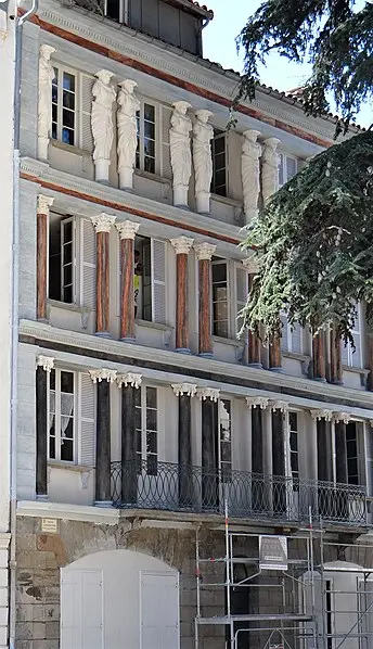 Foto de Edificio llamado Ciatrics House - MOSSOT - © Creative Commons (https://creativecommons.org/licenses/by-sa/4.0/deed.fr)