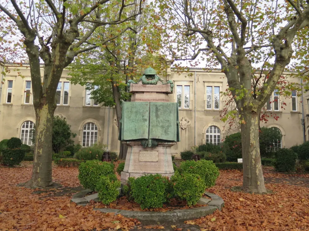 Foto von Ehemalige normale Lehrerschule - POP Plateforme Ouverte du Patrimoine / Base Mérimée - © Ministère de la Culture (France), DRAC Occitanie, CRMH