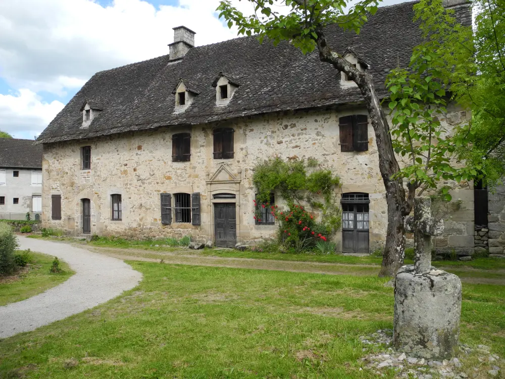 Picture of House of the Priory of Vendes - POP Plateforme Ouverte du Patrimoine / Base Mérimée - © Ministère de la Culture (France), Médiathèque du patrimoine et de la photographie, diffusion RMN-GP