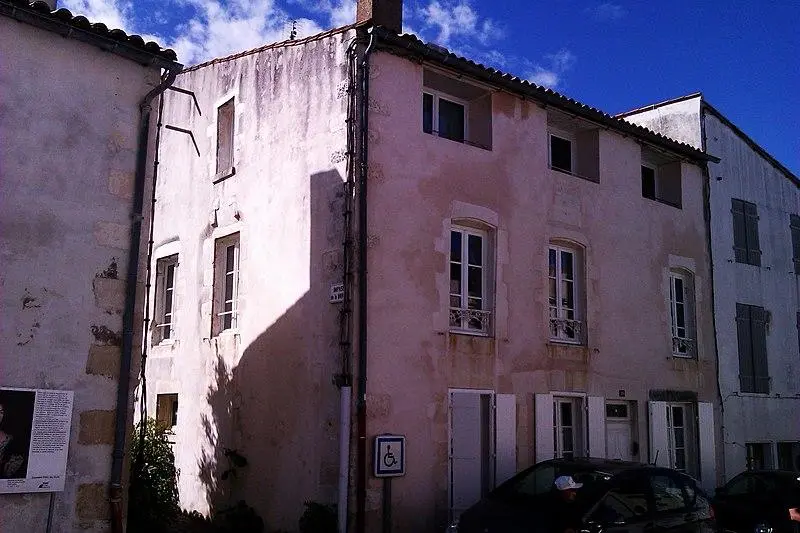 Picture of Logis de la Baronnie - daop5510 - © Creative Commons (https://creativecommons.org/licenses/by-sa/4.0/deed.fr)