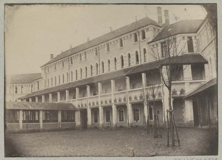 Foto de Edmond-Perrier High School - POP Plateforme Ouverte du Patrimoine / Base Mérimée - © Ministère de la Culture (France), Médiathèque du patrimoine et de la photographie, diffusion RMN-GP