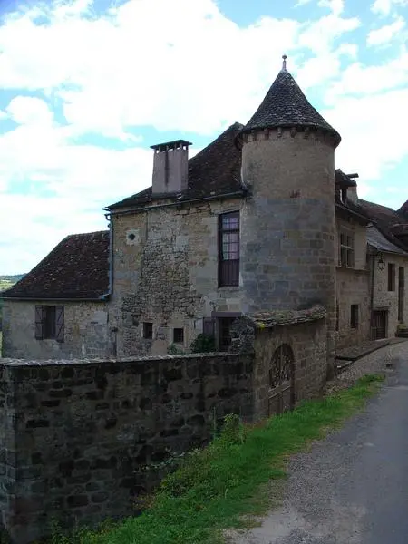 Foto di House del XVI secolo - POP Plateforme Ouverte du Patrimoine / Base Mérimée - © Ministère de la Culture (France), Médiathèque du patrimoine et de la photographie, droits réservés