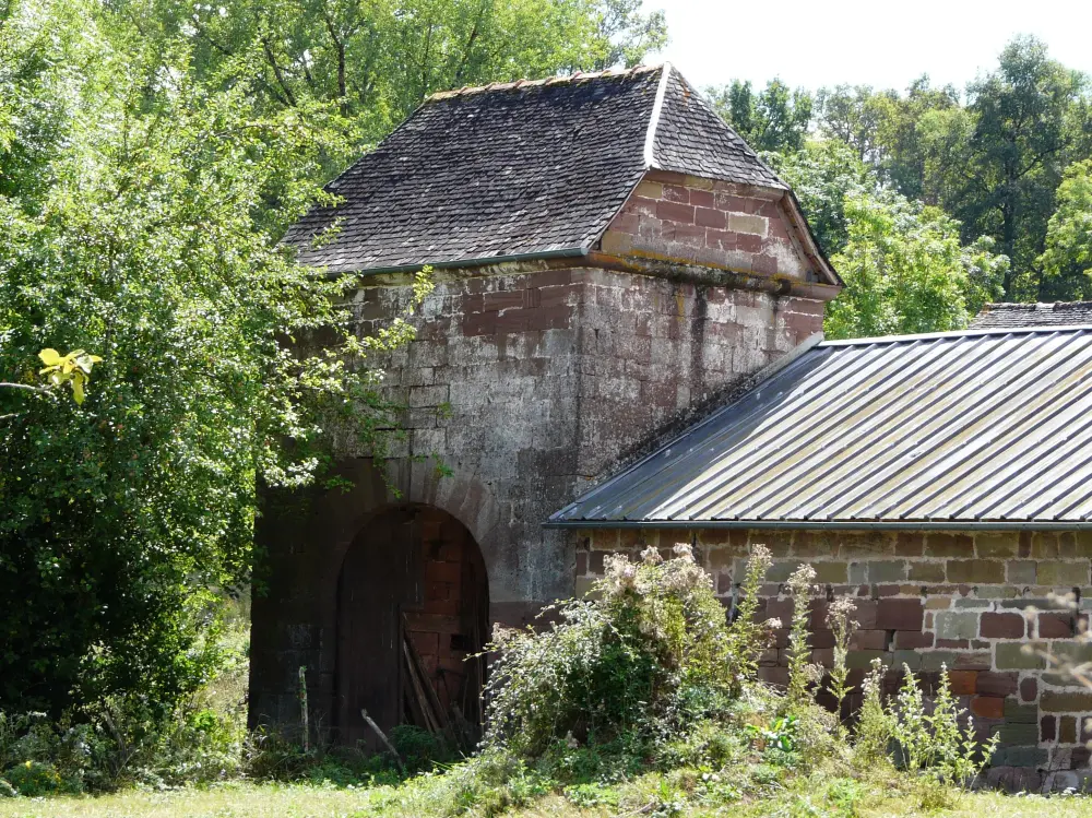 Foto de Enchufe - Sous licence Creative Commons (https://creativecommons.org/licenses/by-sa/4.0/deed.fr) - Par Père Igor - © Creative Commons (https://creativecommons.org/licenses/by-sa/4.0/deed.fr)