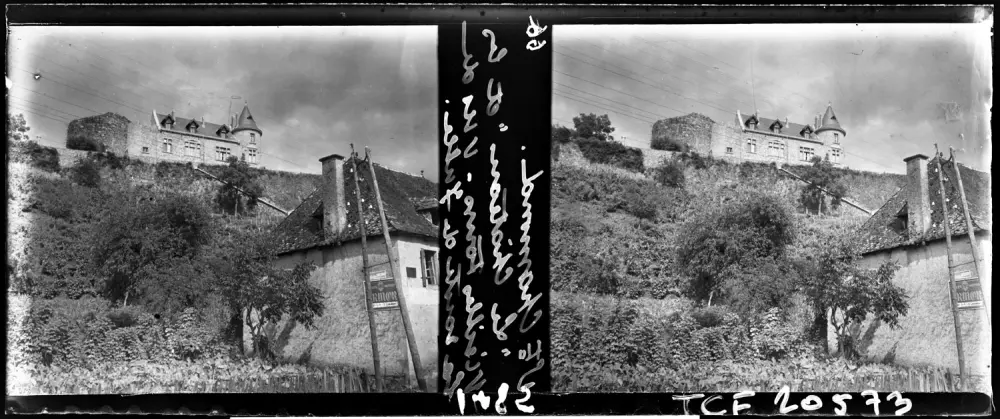 Foto von Château de Saint-Chamant - POP Plateforme Ouverte du Patrimoine / Base Mérimée - © Ministère de la Culture (France), Médiathèque du patrimoine et de la photographie, diffusion RMN-GP