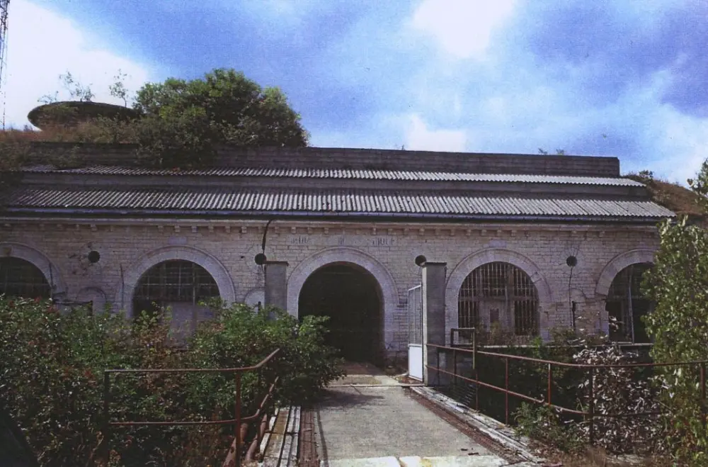 Foto de Reducido de Mount África - POP Plateforme Ouverte du Patrimoine / Base Mérimée - © Ministère de la Culture (France), Médiathèque du patrimoine et de la photographie, tous droits réservés