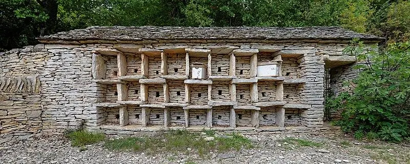Foto von Schneiden Sie den Combe an der Schlange - François de Dijon - © Creative Commons (https://creativecommons.org/licenses/by-sa/4.0/deed.fr)