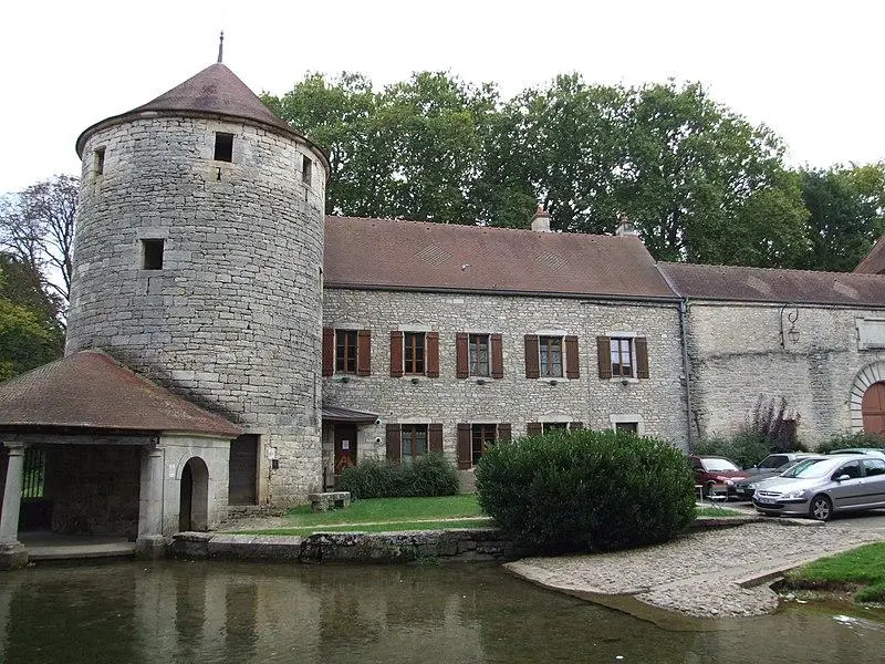 Foto von Ehemalige Benediktiner Abbey Saint-Pierre und Saint-Paul - Christophe.Finot - © Creative Commons (https://creativecommons.org/licenses/by-sa/4.0/deed.fr)