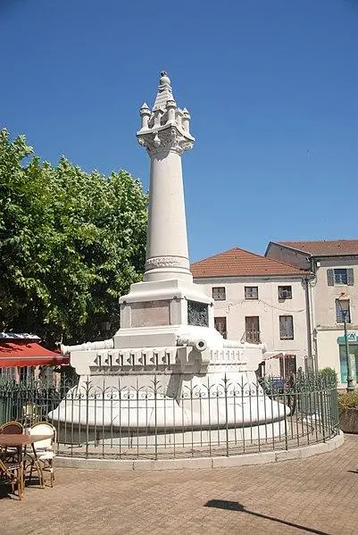 Foto von Denkmal bekannt als Überlegungen, Gedenkfeier für die "schöne Verteidigung" Ende Oktober 1636 - Jochen Jahnke 17:00, 29. Dez. 2008 (CET) - © Creative Commons (https://creativecommons.org/licenses/by-sa/4.0/deed.fr)