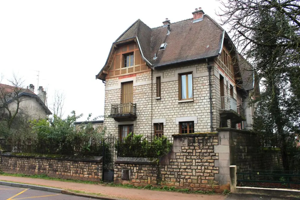 Foto di Costantino House e il suo giardino - POP Plateforme Ouverte du Patrimoine / Base Mérimée - © Ministère de la Culture (France), Médiathèque du patrimoine et de la photographie, diffusion RMN-GP
