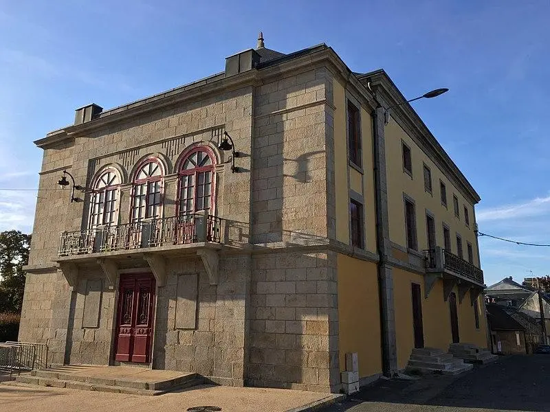 Foto di Teatro municipale - Bnico - © Creative Commons (https://creativecommons.org/licenses/by-sa/4.0/deed.fr)
