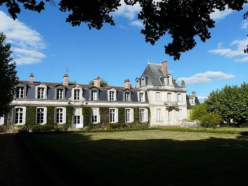 Foto von Domaine du Château de Tiregand - Père Igor - © Creative Commons (https://creativecommons.org/licenses/by-sa/4.0/deed.fr)