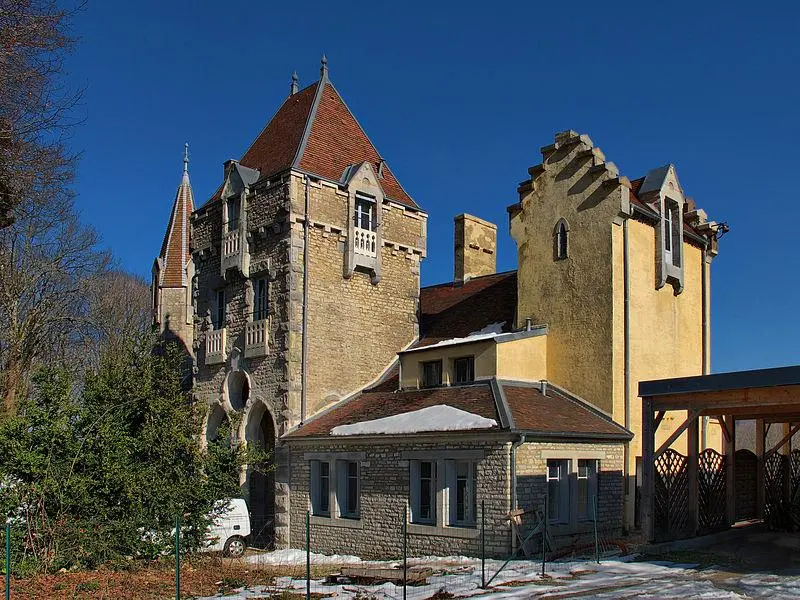 Foto de Residencia llamada "Castillo judío" - JGS25 - © Creative Commons (https://creativecommons.org/licenses/by-sa/4.0/deed.fr)