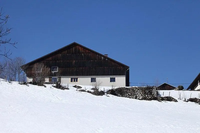 Foto von Bauernhof - Pmau - © Creative Commons (https://creativecommons.org/licenses/by-sa/4.0/deed.fr)