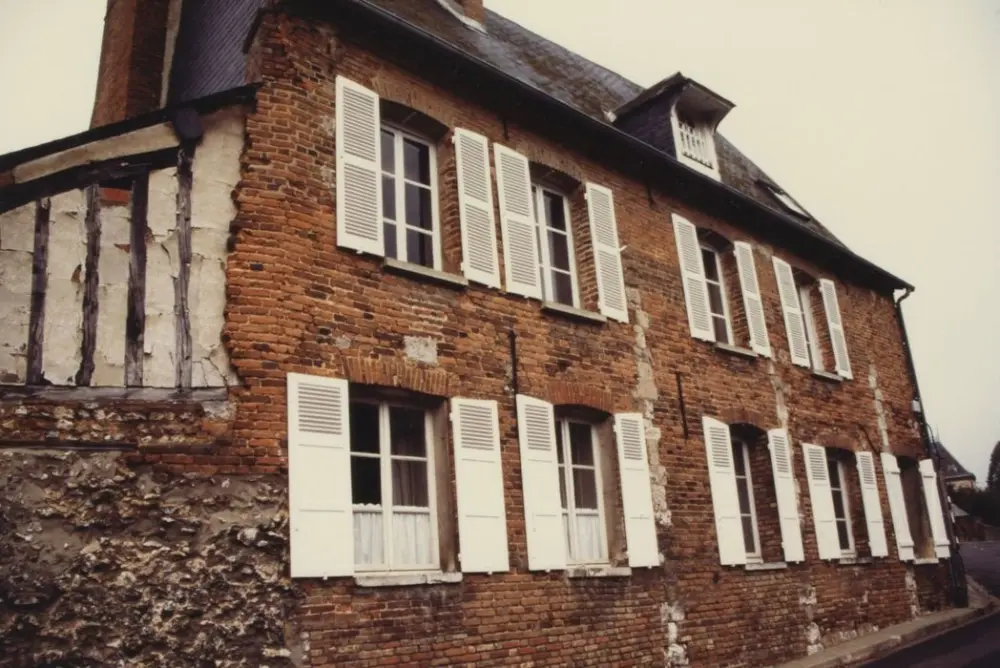 Foto de Ex Maréchaussée - POP Plateforme Ouverte du Patrimoine / Base Mérimée - © Ministère de la Culture (France), Médiathèque du patrimoine et de la photographie, tous droits réservés
