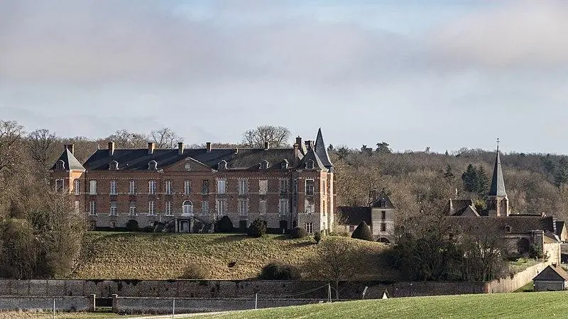 Foto di Domaine de Louye - Guy NŒHRINGER - © Creative Commons (https://creativecommons.org/licenses/by-sa/4.0/deed.fr)