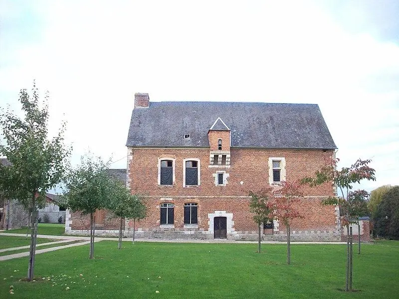 Foto di Manor Dit Manor di Colmont - Giogo - © Creative Commons (https://creativecommons.org/licenses/by-sa/4.0/deed.fr)