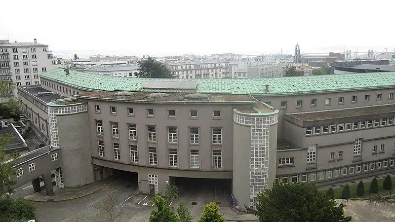 Foto von Augustin-Morvan Hospital, derzeit Universitätskrankenhauszentrum - El Funcionario - © Creative Commons (https://creativecommons.org/licenses/by-sa/4.0/deed.fr)