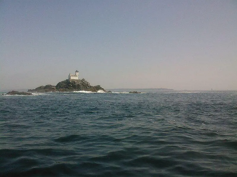 Foto von Tévennec Lighthouse - Calcineur - © Creative Commons (https://creativecommons.org/licenses/by-sa/4.0/deed.fr)