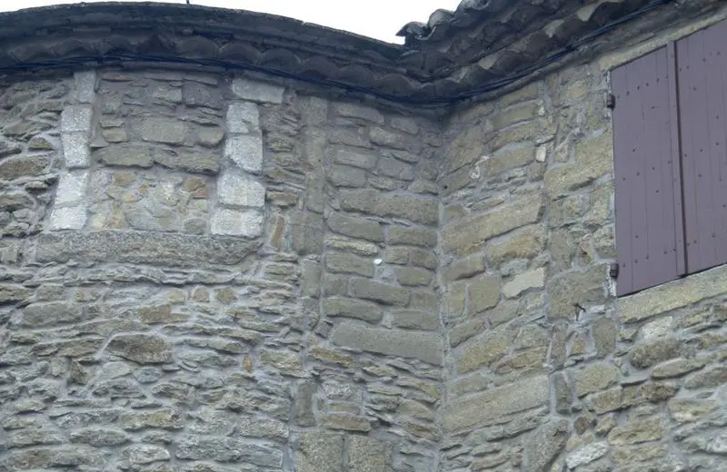 Foto de Old Castle of Vallabrix - POP Plateforme Ouverte du Patrimoine / Base Mérimée - © Monuments historiques