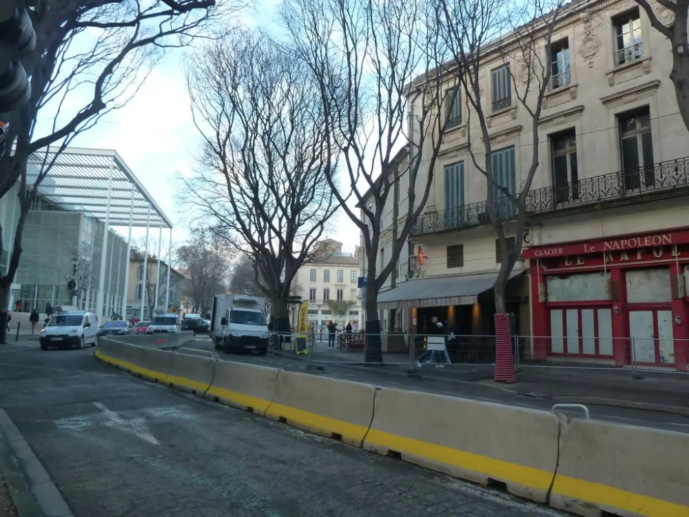 Foto de Café Le Napoléon, ex Café de París - POP Plateforme Ouverte du Patrimoine / Base Mérimée - © Ministère de la Culture (France), Direction Régionale des Affaires Culturelles d’Occitanie, CRMH