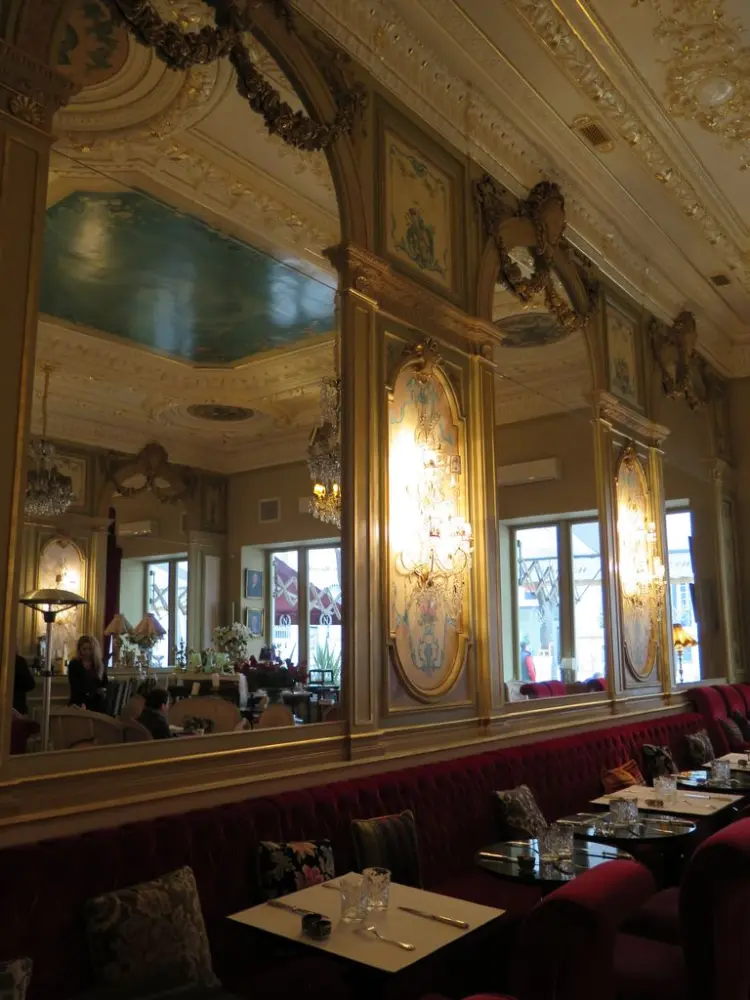 Foto de Café Le Napoléon, ex Café de París - POP Plateforme Ouverte du Patrimoine / Base Mérimée - © Ministère de la Culture (France), Direction Régionale des Affaires Culturelles d’Occitanie, CRMH