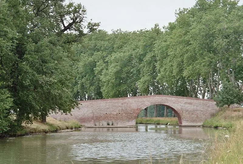 Foto de Canal du Midi: Pont de Deyme (también en Commune of Pompetuzat) - Myself - © Creative Commons (https://creativecommons.org/licenses/by-sa/4.0/deed.fr)