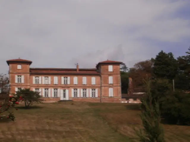 Picture of Château de Mourvilles-Basses - Monuments tale - © Creative Commons (https://creativecommons.org/licenses/by-sa/4.0/deed.fr)